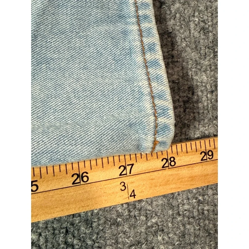 S.O.N.G. Classic Mom Jeans Size 3/26‎ Light Wash Distressed Ripped Denim